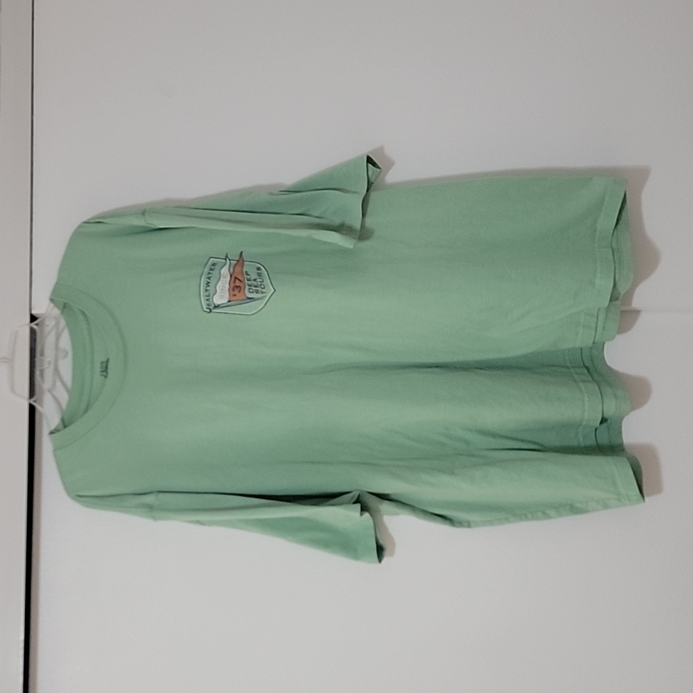 IZOD SALTWATER T-SHIRT